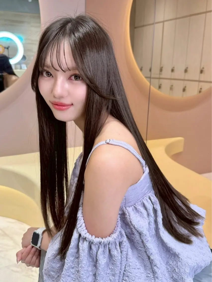 ロング 大宮ブリーチ縮毛⭕️ 暗髪レイヤーしょうまのヘアスタイル