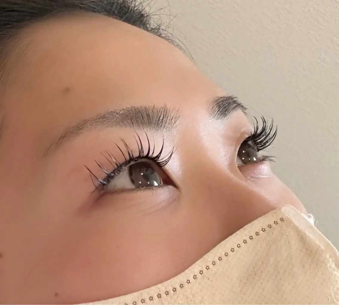 マツエク・マツパ 森本 あゆのヘアスタイル