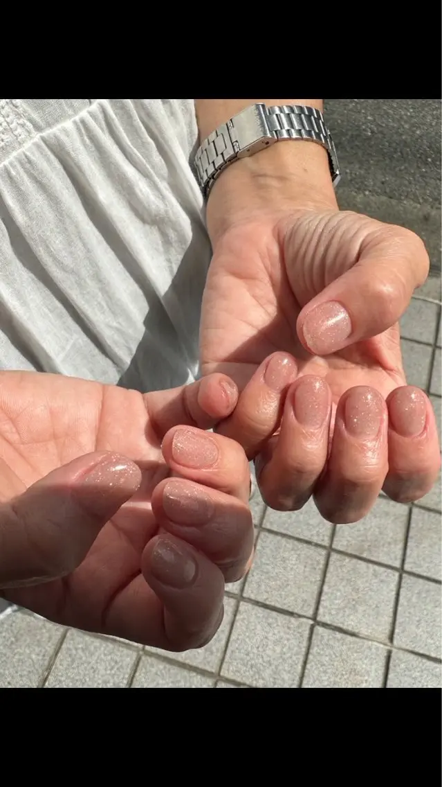 ワンカラー何色組み合わせても◎(フラッシュネイルも可) オフ込みの写真