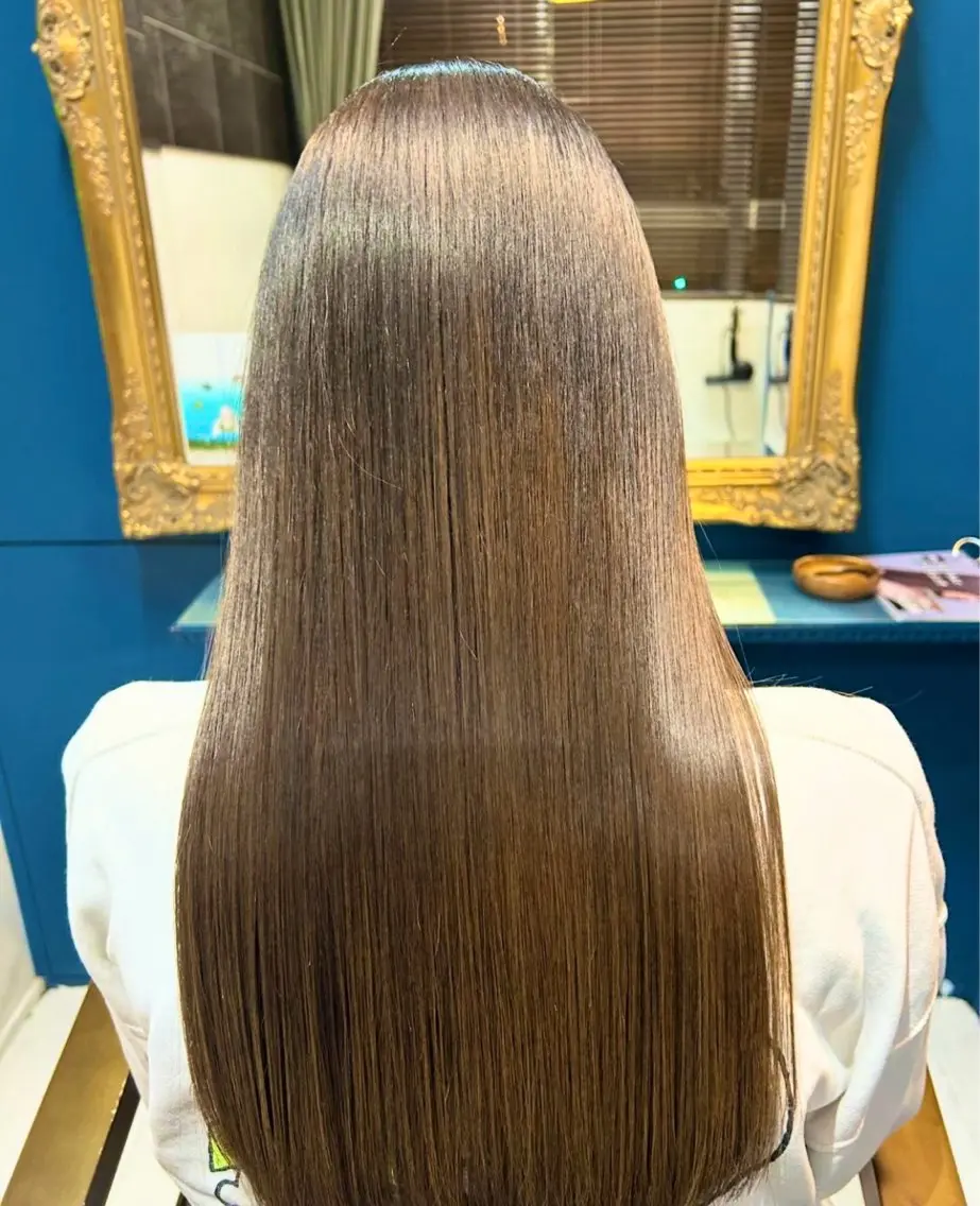 ロング 艶髪 藤原まいこのヘアスタイル