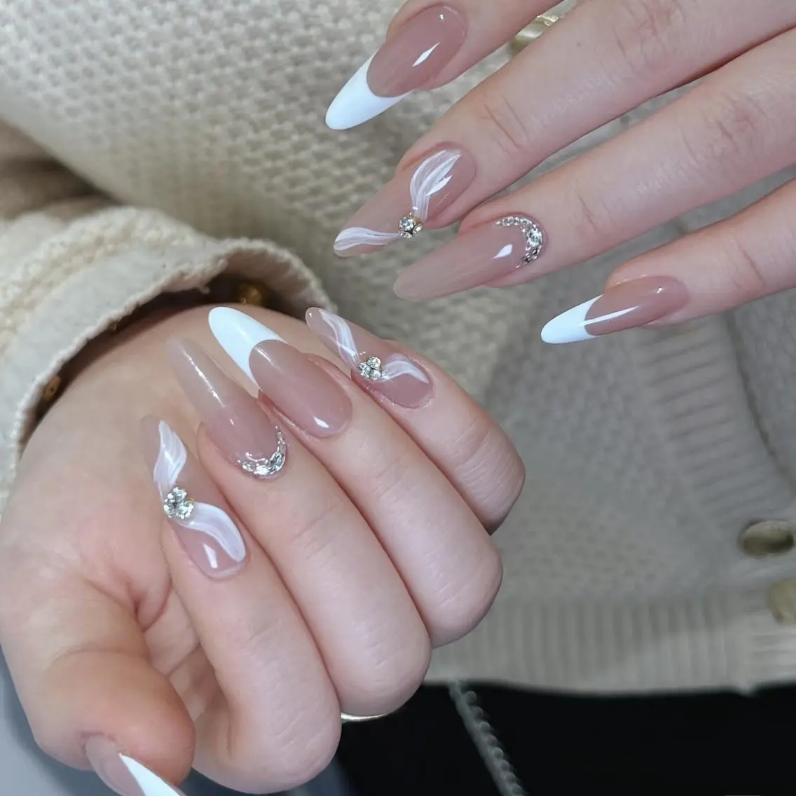 ネイル ハンドネイル ハンドケア 🍑 momo_nailのネイルデザイン