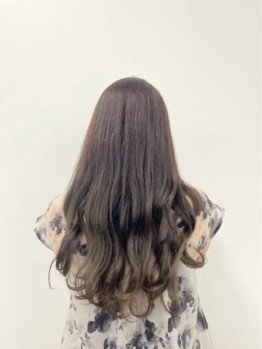 ロング カラー ヘアカラー mana / 藤崎美容室のヘアスタイル