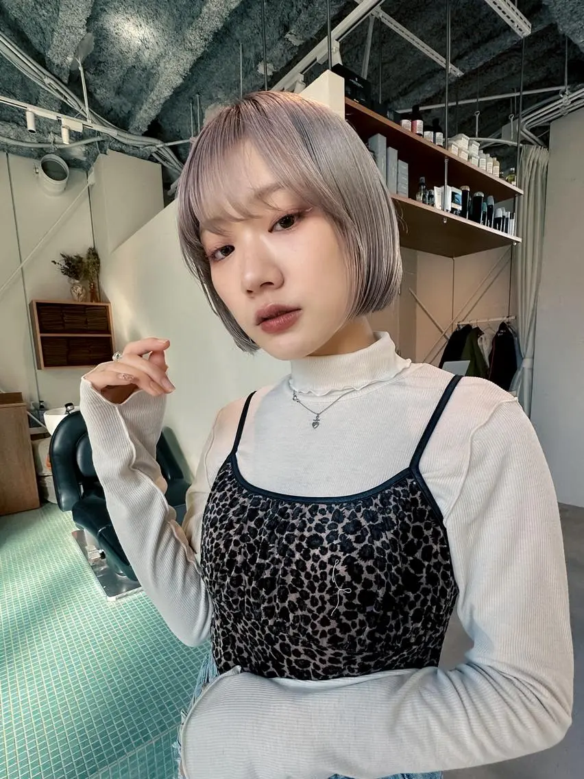 《ダメージ毛に♪》カット&酸性/縮毛矯正ストレート+前処理tr_¥20900の写真