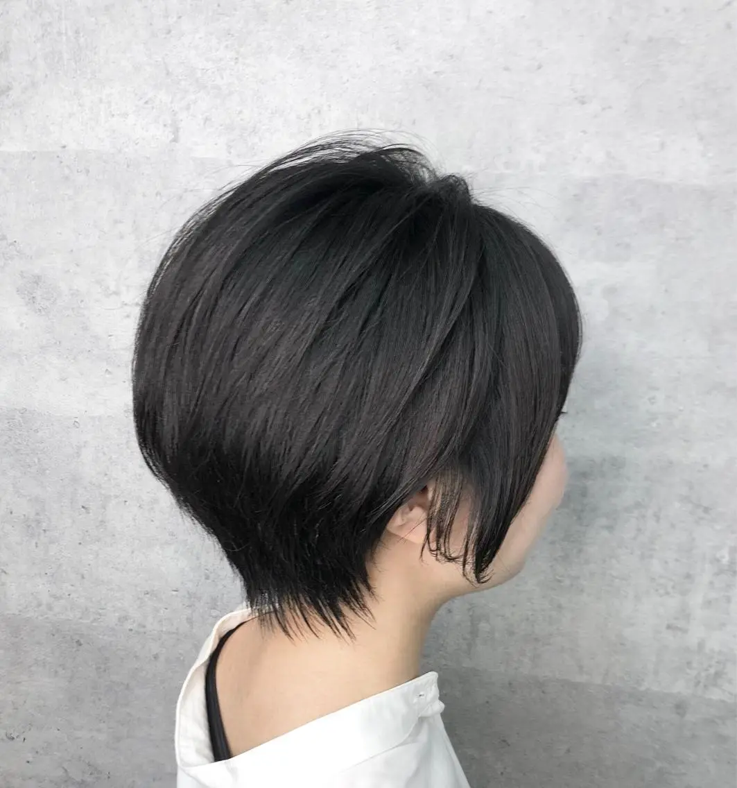 ショート 内藤 繁のヘアスタイル