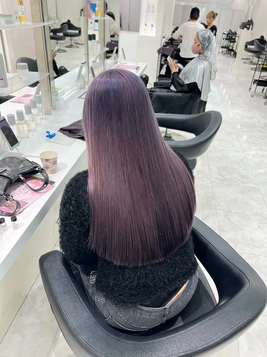 ロング カラー ヘアカラー 🤍ྀི透ける寒色 Cocoa🤍ྀིのヘアスタイル
