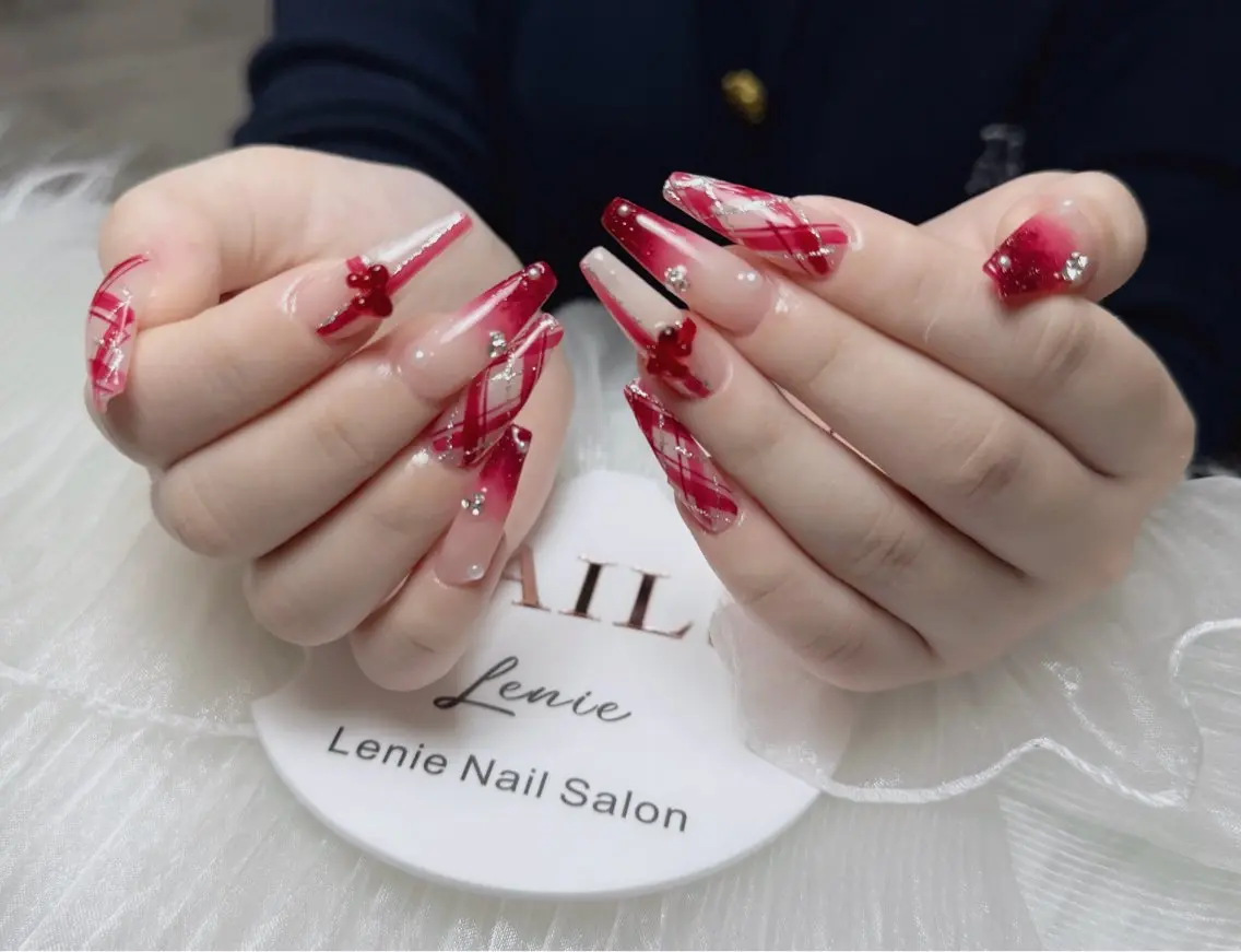 ネイル アートネイル 韓国ネイル 持ち込み ワンホンネイル ハンドネイル Lenie Nail Salonのネイルデザイン