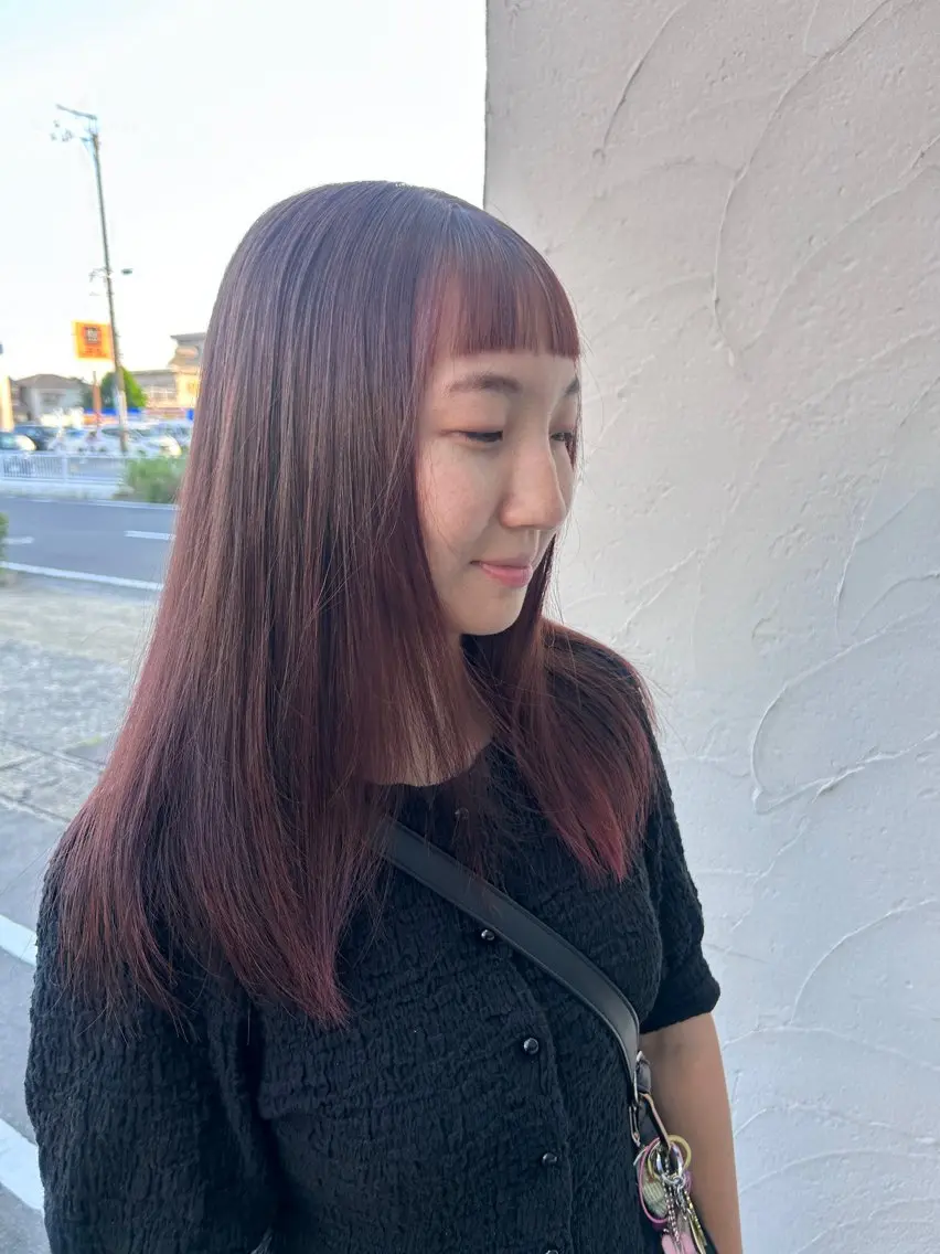セミロング カット ヘアカラー 井上 萌のヘアスタイル