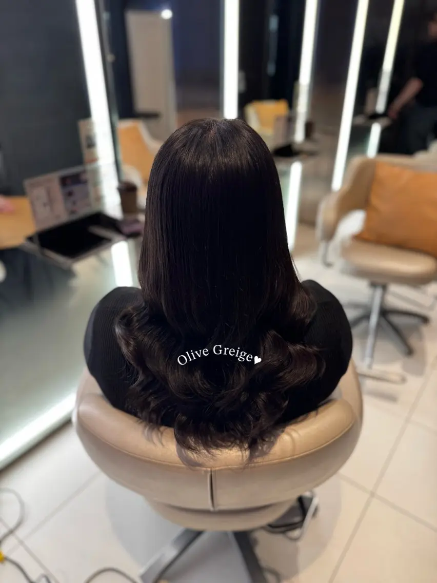 ロング カラー ヘアカラー トリートメント 🤍たむら みなみ 銀座🤍のヘアスタイル