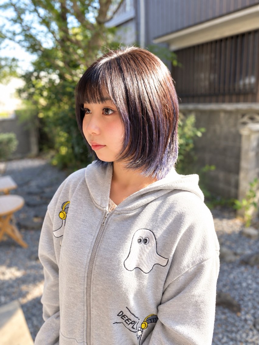 ショート カラー ブリーチ ハイライトカラー インナーカラー ラベンダーカラー ハイライト カット ヘアカラー トリートメント 阿川香穂 /京都のヘアスタイル