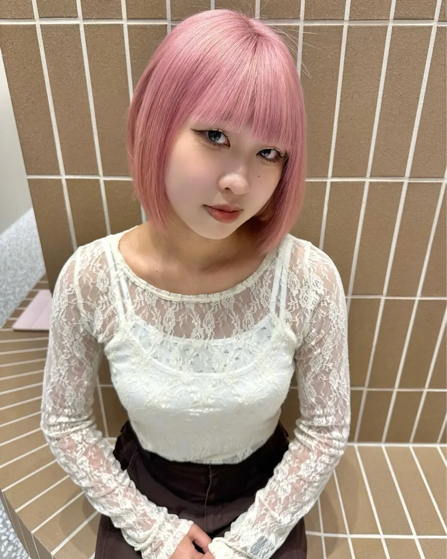 ミディアム カラー ヘアカラー トリートメント ピンクカラー美容師 新宿美容室🎀のヘアスタイル