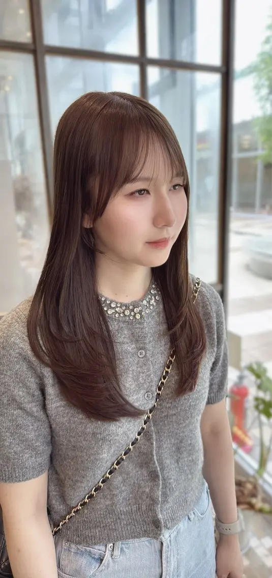 セミロング カット ヘアカラー レイヤーカット /momocaのヘアスタイル