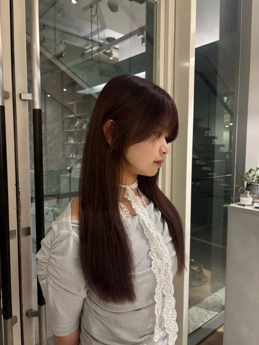 ロング カラー ヘアカラー 真壁 凜々子のヘアスタイル