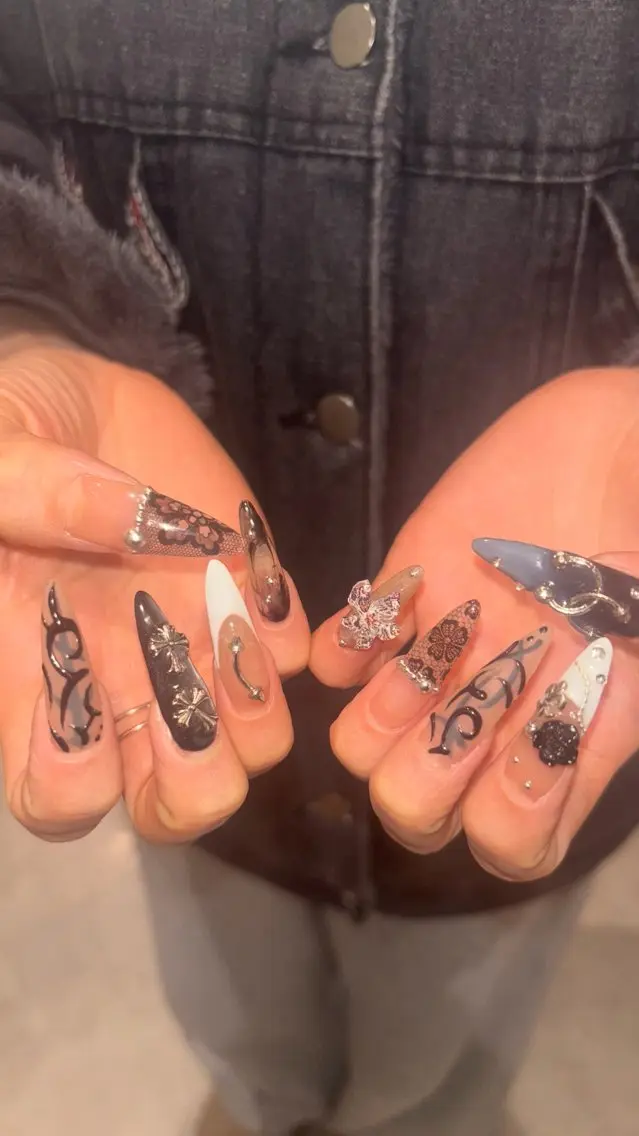 ネイル ハンドネイル 🐬Cxxu° Nail✝️のネイルデザイン