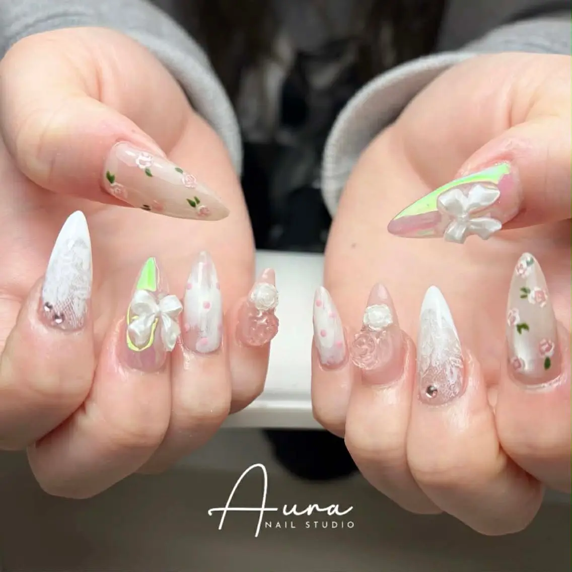 ネイル ハンドネイル Aura Nail Studioのネイルデザイン