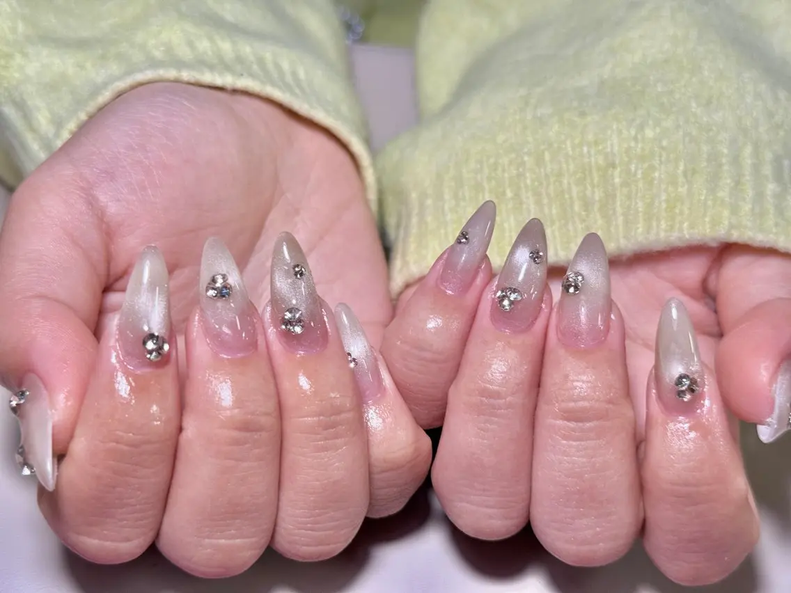 ネイル チークネイル 長さ出し フレンチネイル ジェルネイル 韓国ネイル ハンドネイル Lucky Nail Salonのネイルデザイン