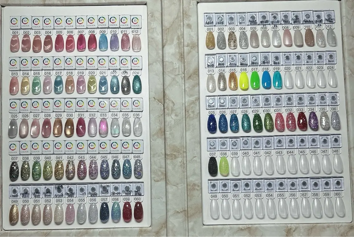 ネイル ラメ(グリッター) マグネットネイル Queen nailのネイルデザイン