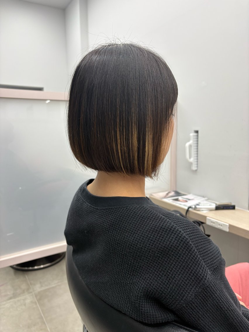 ショート 前下がりボブ ボブ 濵﨑 未桜のヘアスタイル