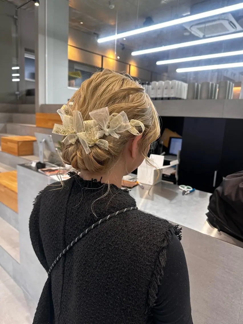 ミディアム ヘアセット 大塚 夏生のヘアスタイル