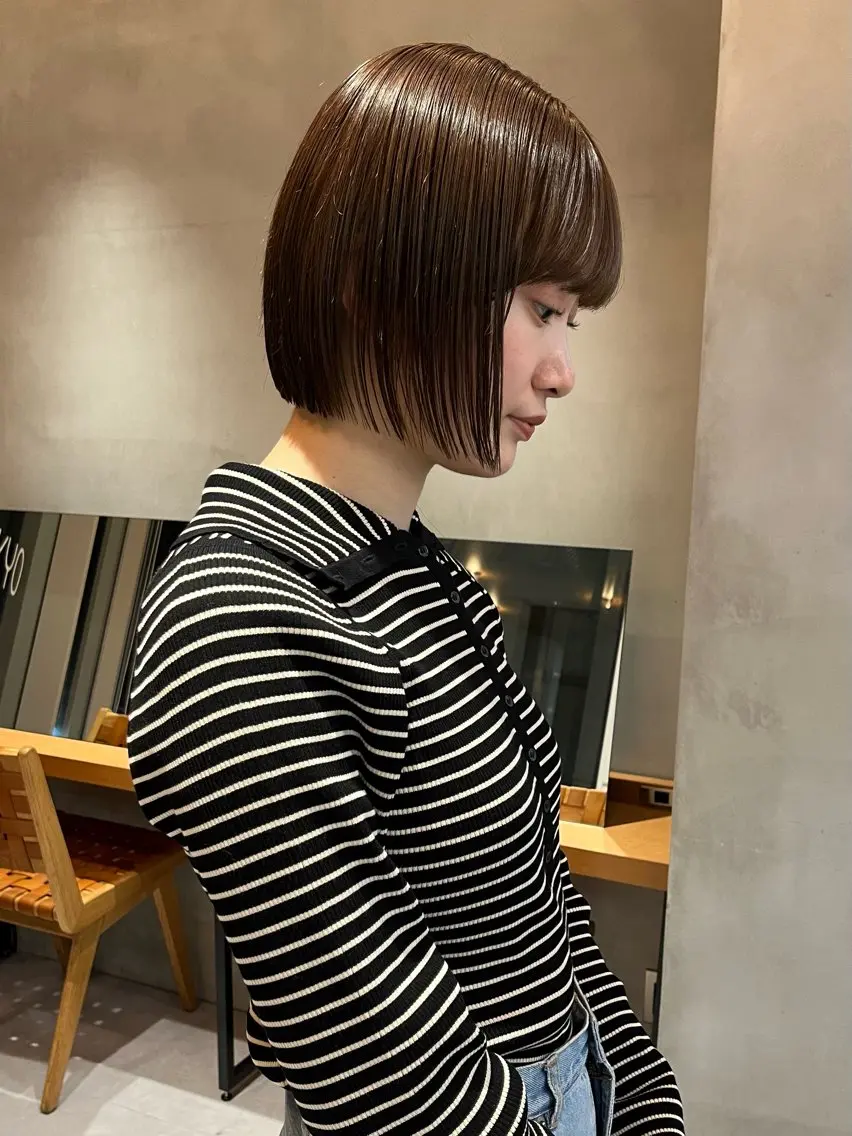ミディアム カラー カット ヘアカラー トリートメント 縮毛矯正ボブ&顔まわ レイヤー♡TOMOEのヘアスタイル