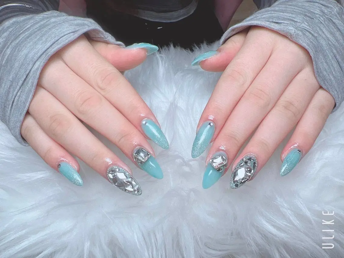 ネイル フットネイル フレンチネイル グラデーション 韓国ネイル マグネットネイル ハンドネイル ハンドケア Hara Nail 【持ち込みOK】のネイルデザイン