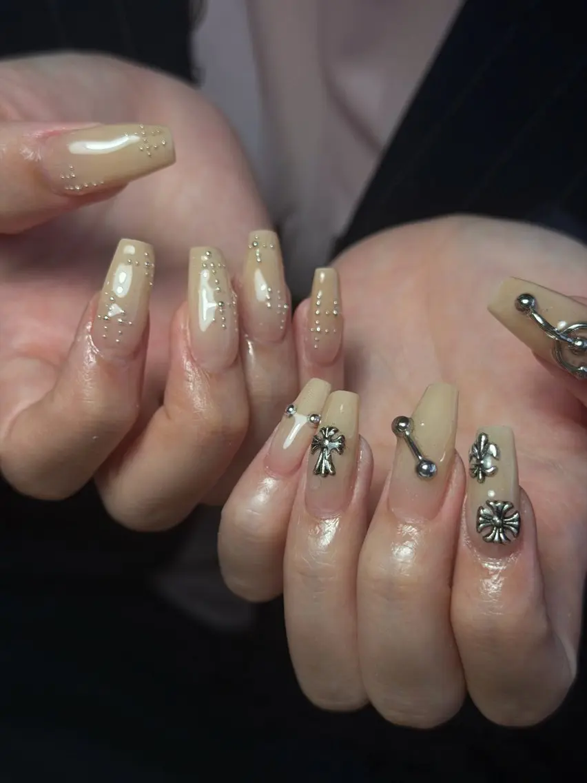 ネイル 韓国ネイル シンプルネイル ワンホンネイル ハンドネイル CoMo Nailのネイルデザイン