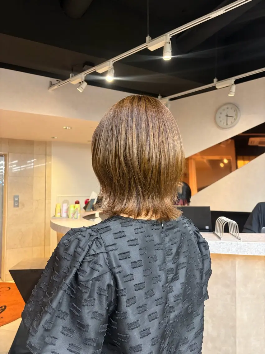 ミディアム み ゆのヘアスタイル
