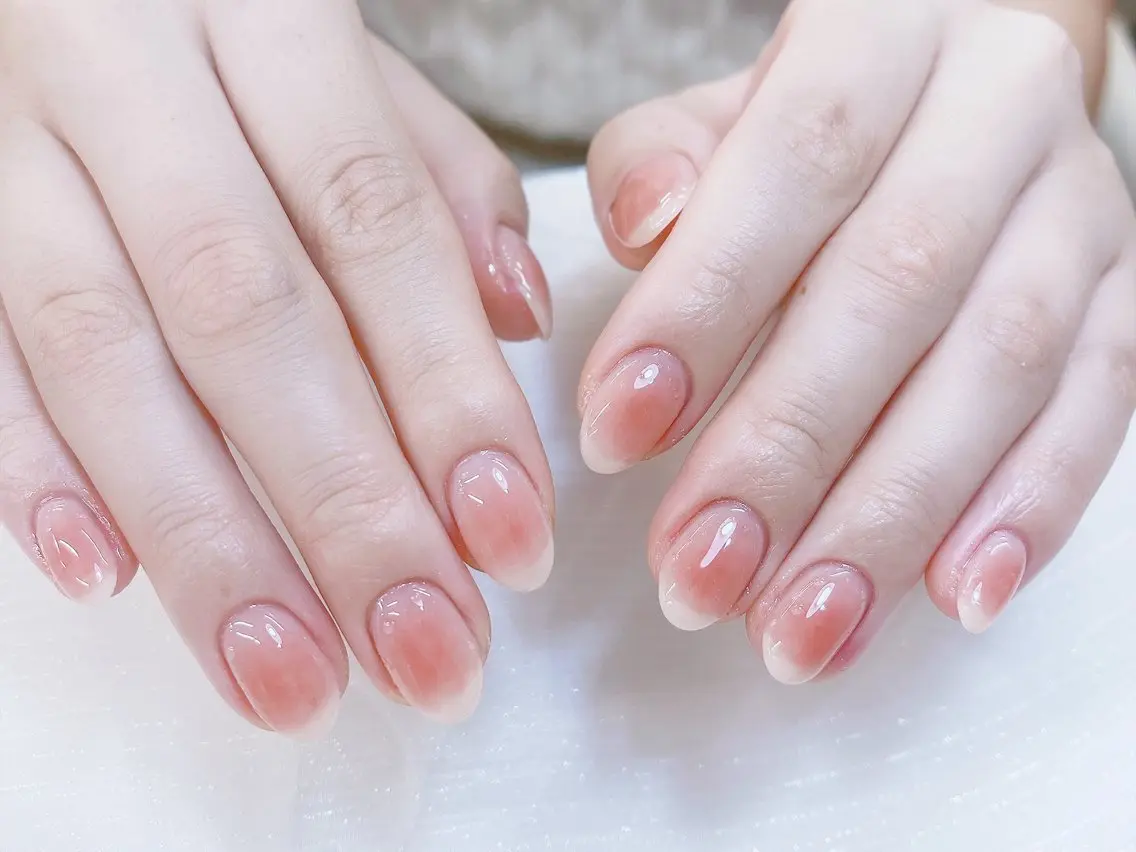 ネイル チークネイル 成人式 フレンチネイル グラデーション 氷ネイル・うるうるネイル ハンドネイル DUO MI nail salonのネイルデザイン