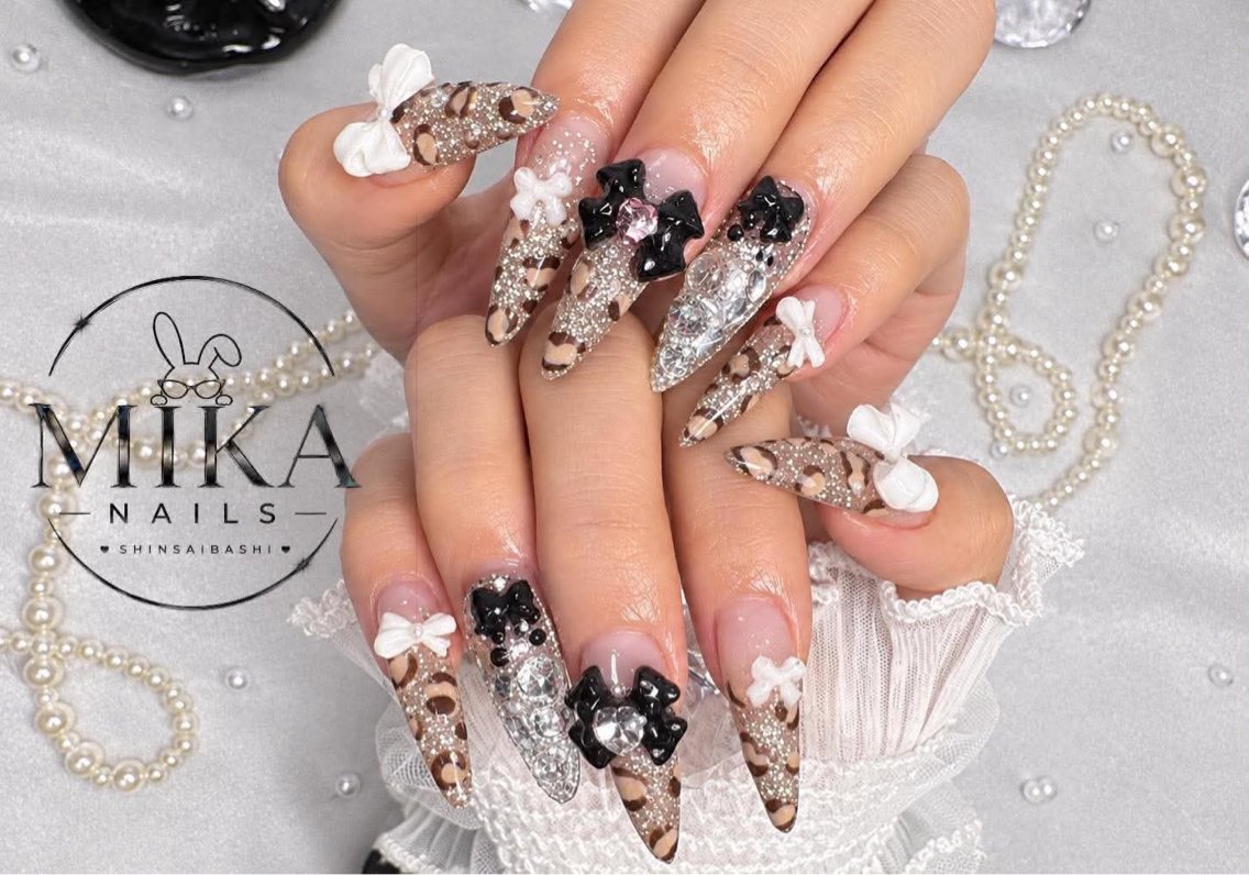 ネイル アートネイル チークネイル ドット フットネイル フレンチネイル ハンドネイル KIMU MIKA.NAILのネイルデザイン