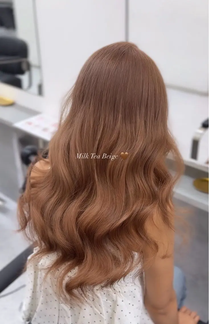 ロング カラー ヘアカラー レイヤー透明感カラー ブリーチ🎀オトハのヘアスタイル