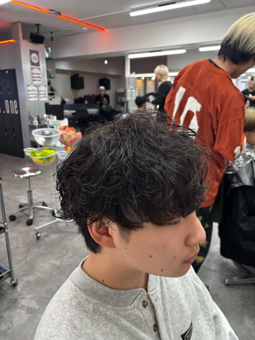 パーマ メンズ カット パーマ メンズ特化✨️ 韓国風パーマ🔥一八のヘアスタイル