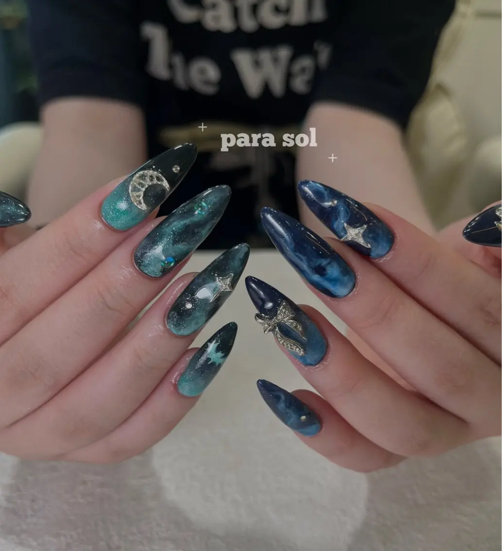 ネイル アートネイル ハロウィン スカルプネイル ハンドネイル フットネイル Para Sol nail Maoのネイルデザイン