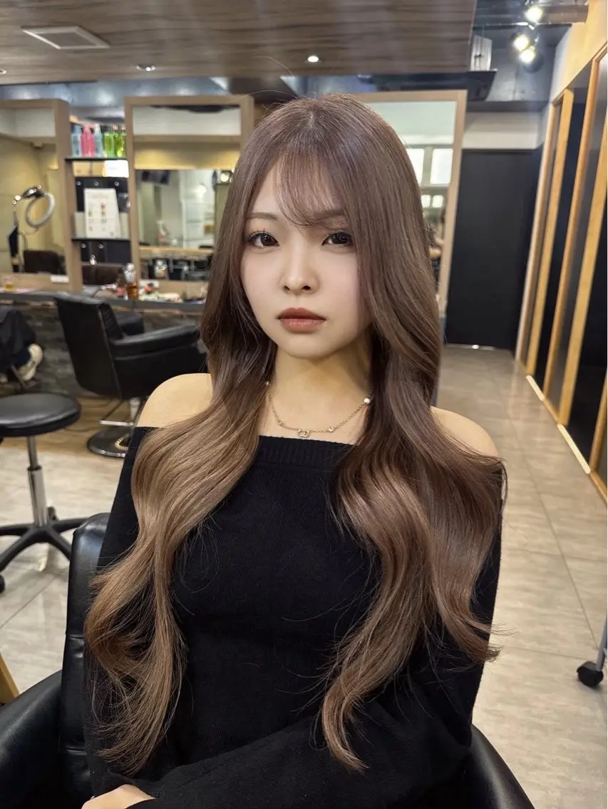 ロング カラー カット ヘアカラー エクステ RIEブリーチ& エクステ特化型のヘアスタイル