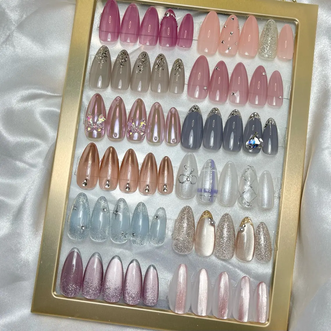 ネイル マグネットネイル ハンドネイル RE SALONのネイルデザイン