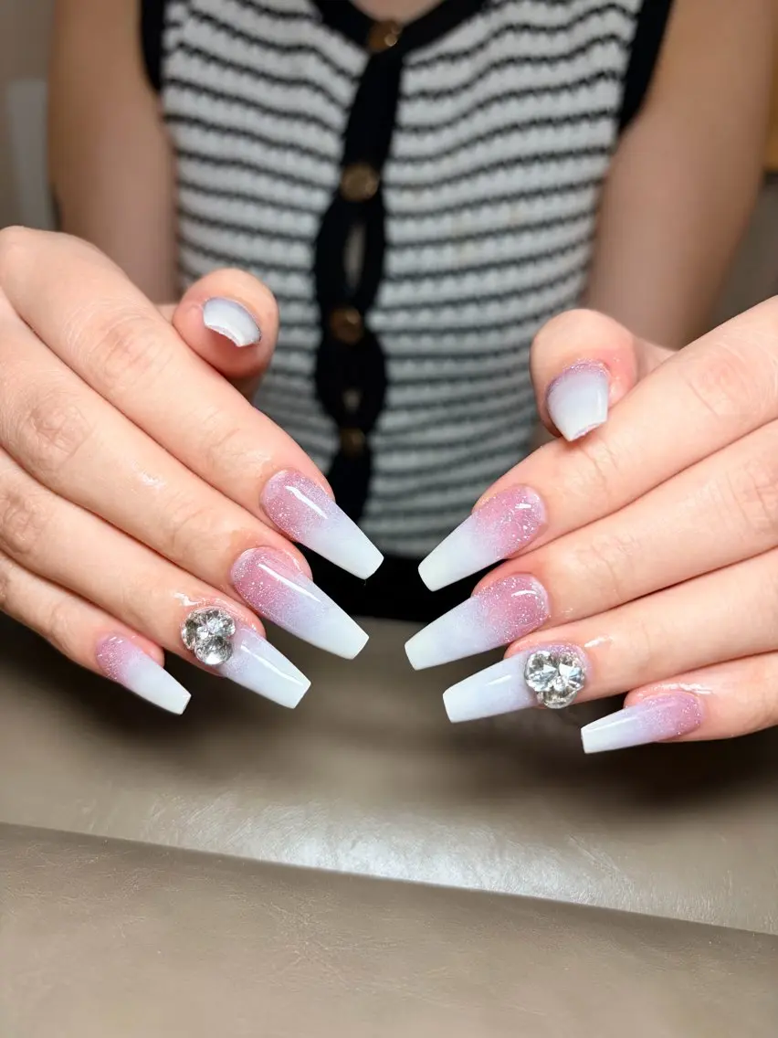 ネイル I pinknail 韓国風·持ち込み専門のネイルデザイン
