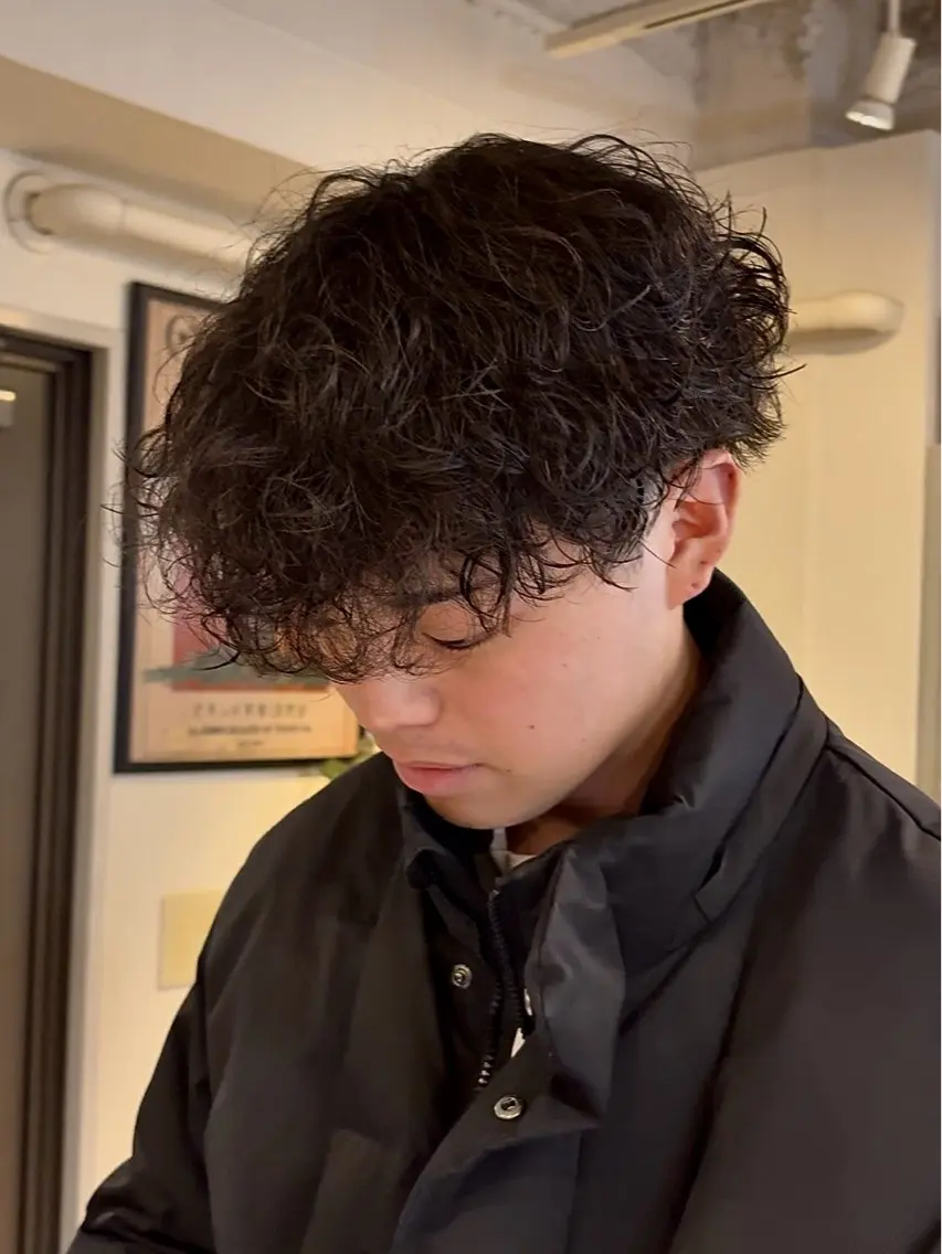 パーマ メンズ マッシュ メンズパーマ 波巻きパーマ スパイラルパーマ カット パーマ HINA/メンズ/ 似合わせ/京都のヘアスタイル