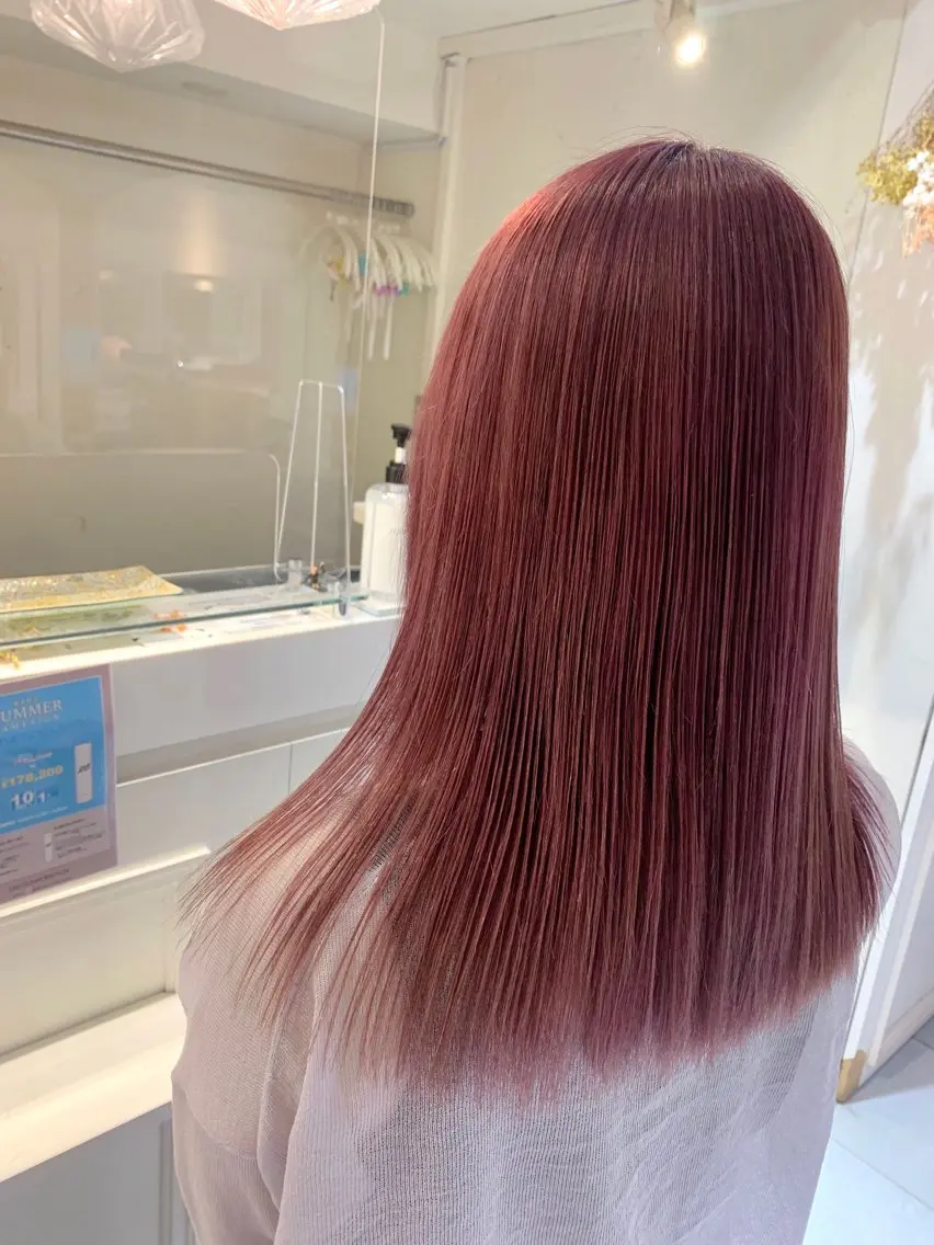 セミロング カラー 𝑲𝒂𝒏𝒏𝒂 🕊🫧のマツエク・マツパデザイン