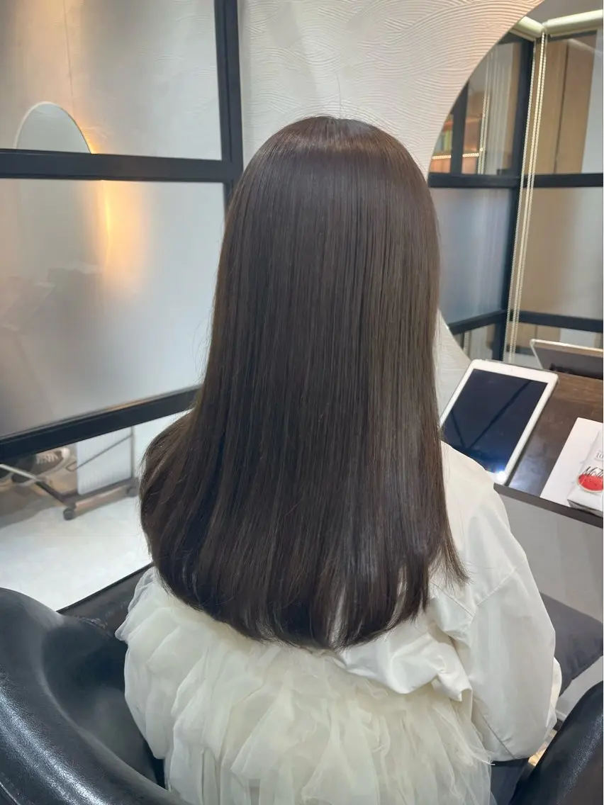 低負担縮毛矯正＋カット＋シルクトリートメントの写真