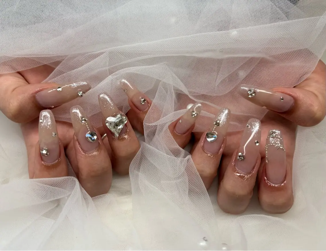 ネイル ワンホンネイル ハンドネイル NAILSALON ViViのネイルデザイン