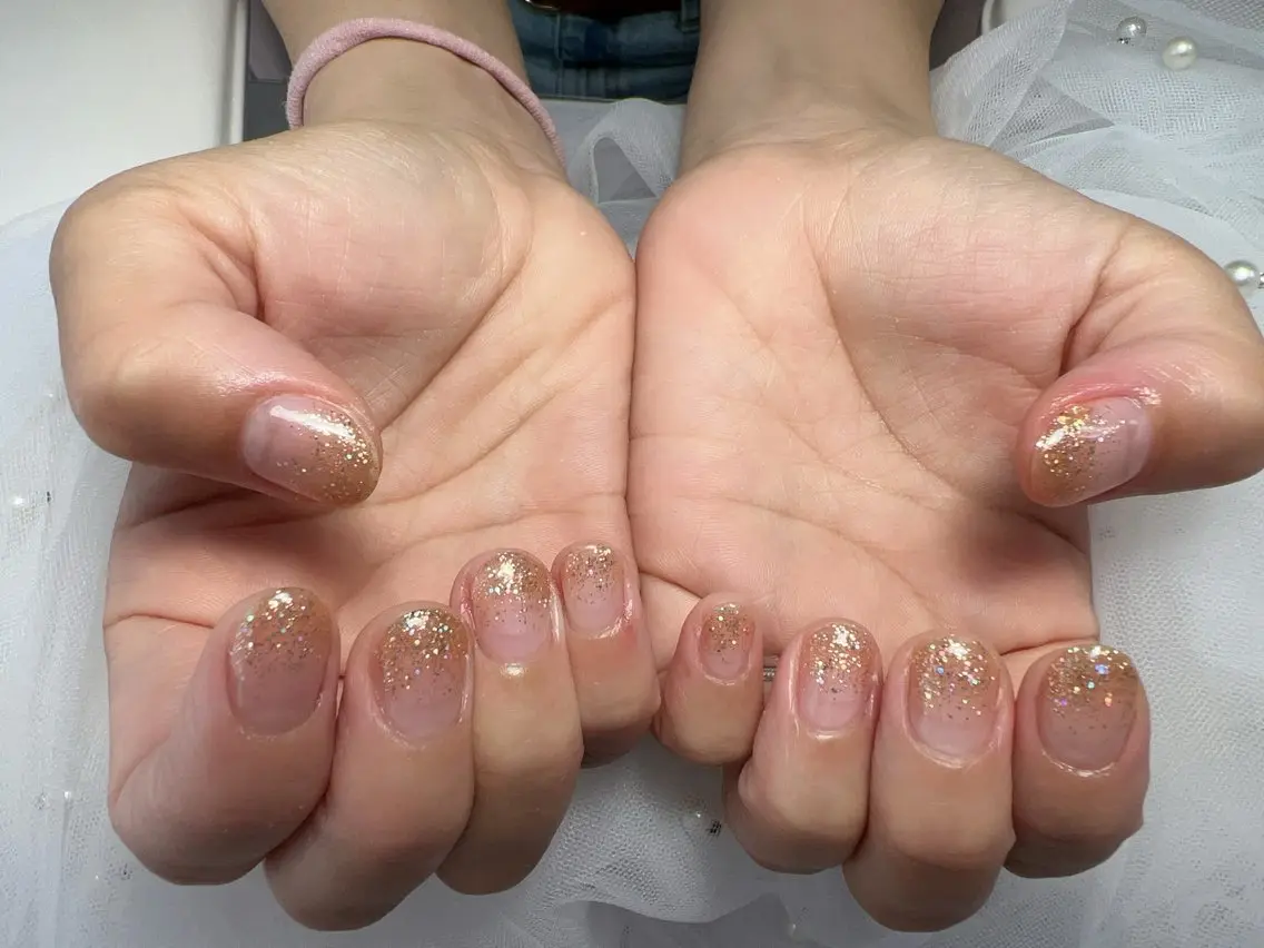 ネイル ハンドネイル GUネイルサロン yumiのネイルデザイン