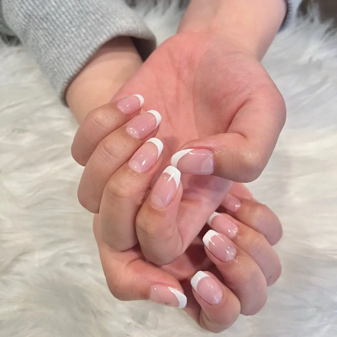 ネイル フレンチネイル スクエアネイル ハンドネイル Nobody_ Kotonoのネイルデザイン