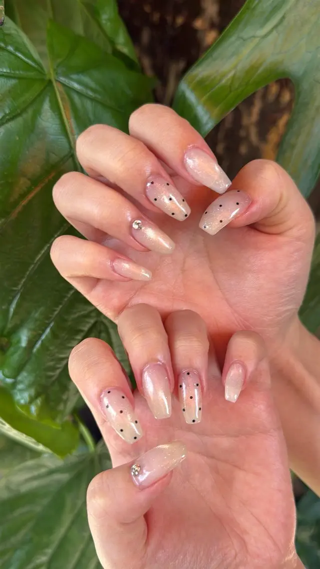 ネイル フラッシュネイル フラッシュマグ フットネイル フレンチネイル 韓国ネイル ハンドネイル SAKU nail 作島茜のネイルデザイン