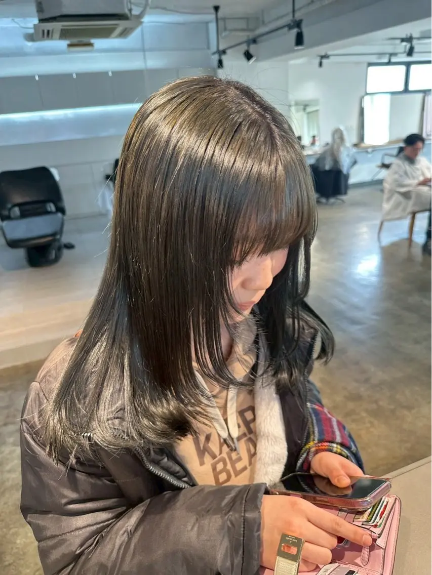 オリーブ系カラー✨ワンカラー+トリートメント✨の写真