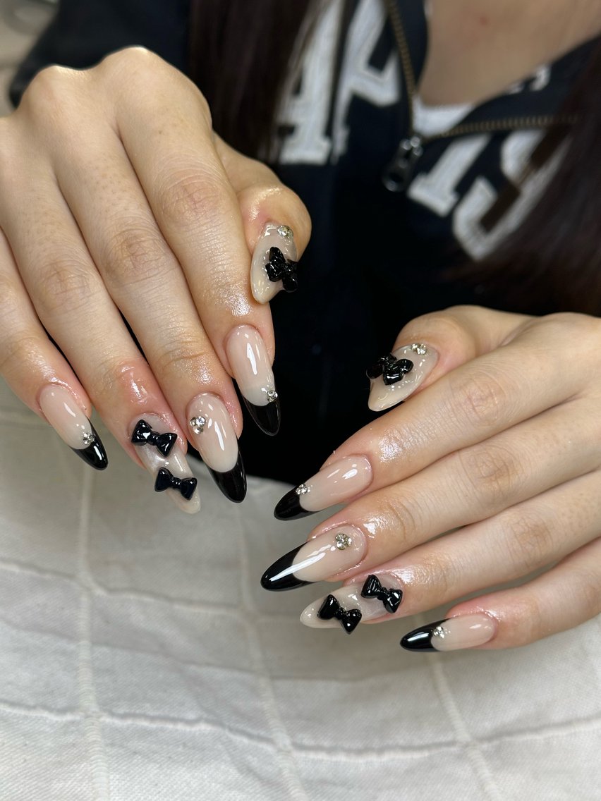 ネイル ハンドネイル Mira Nail Studioのネイルデザイン