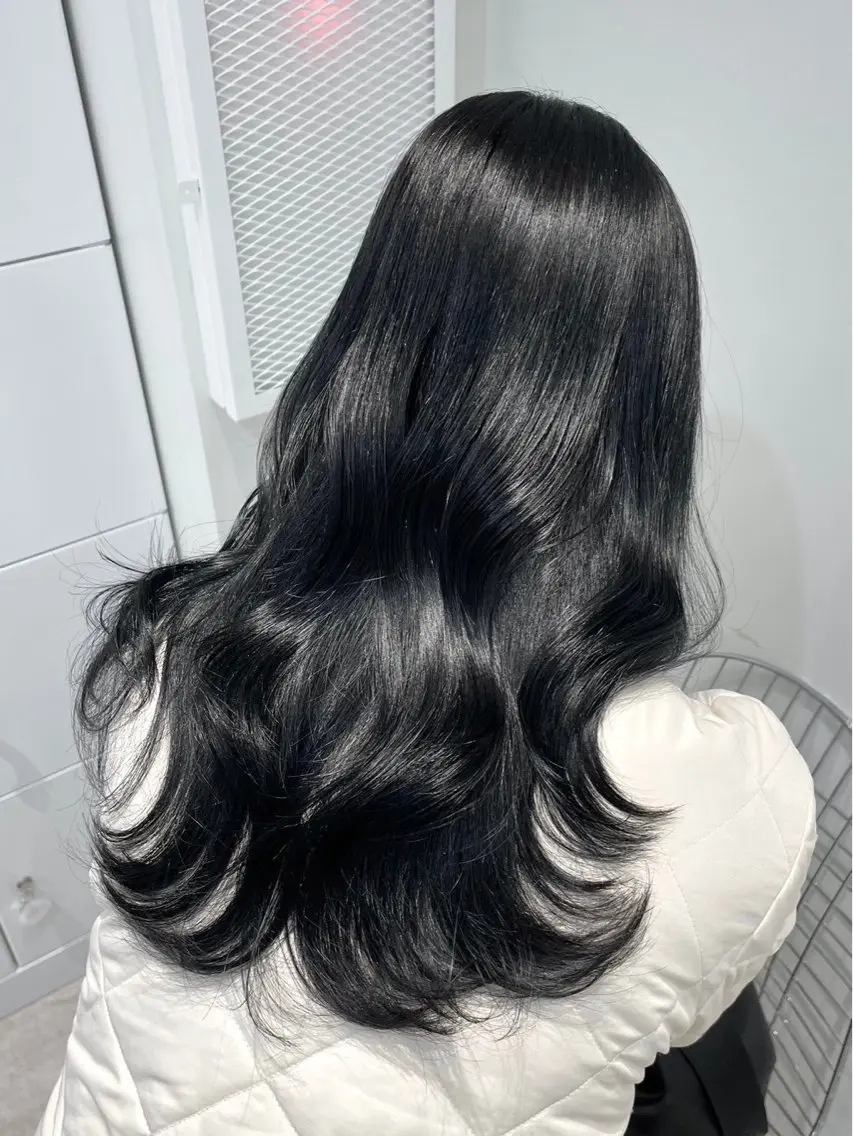 ロング カラー ベージュカラー ブラウンカラー 透明感カラー グレージュ オリーブベージュ ヘアカラー リョウマ/韓国風 /艶髪/ヨシンモリのヘアスタイル