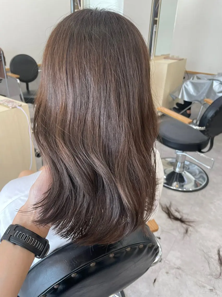 カラー グレージュ ヘアカラー トリートメント 髪質改善/ 上村旺武のヘアスタイル