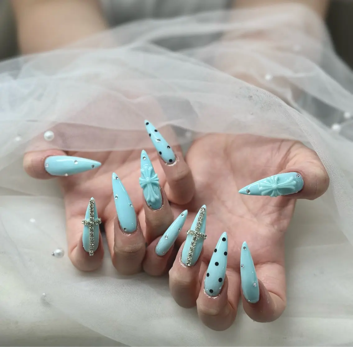 ネイル ハンドネイル R Nailのネイルデザイン