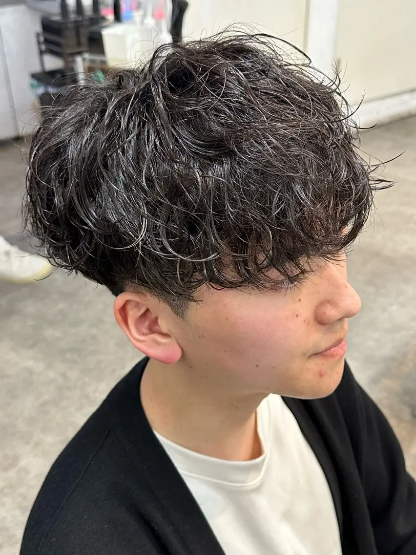 パーマ メンズ フェザーパーマ マッシュ メンズパーマ メンズツイストパーマ ツイストスパイラルパーマ カット パーマ fifth/メンズ ボブ特化/カズのヘアスタイル