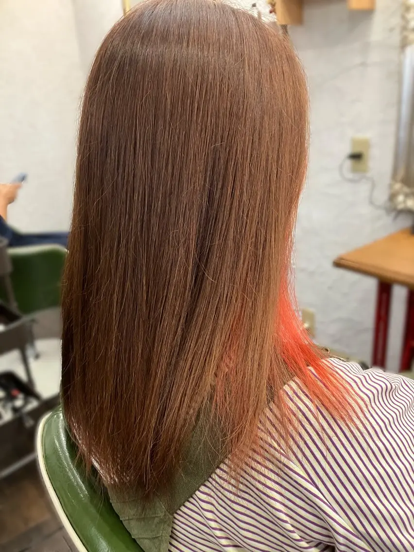 セミロング カット ヘアカラー 末吉 慶多のヘアスタイル