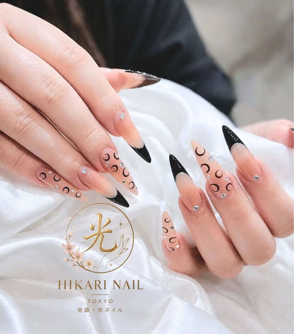 ネイル チークネイル 長さ出し フレンチネイル ガーリー ハロウィン ハンドネイル HikariNail Ikebukuroのネイルデザイン