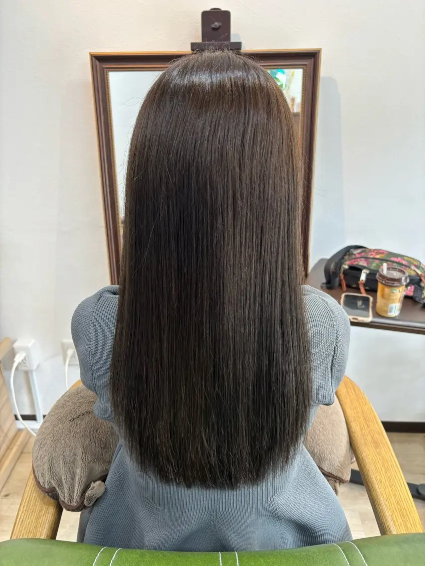 ロング トリートメント 鈴木 優奈のヘアスタイル
